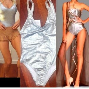 Nwt Chiarra Ferragni Iconic silver Sparkler metallic one piece swim/bodysuit S